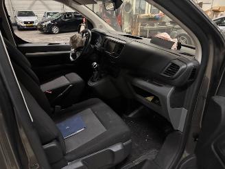 Peugeot Expert 2.0 HDI 120 Long Asphalt DC NAP picture 13