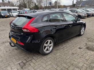 Volvo V-40 1.6 D2 Kinetic picture 2