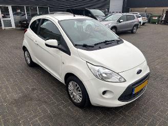 skadebil auto Ford Ka 1.2 Style airco 2013/8