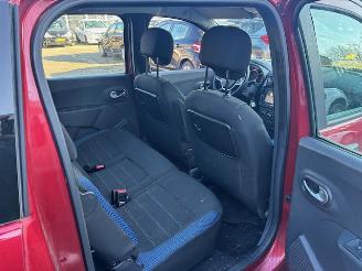 Dacia Lodgy 1.3 TCe Stepway km(66.495 Nap) picture 11