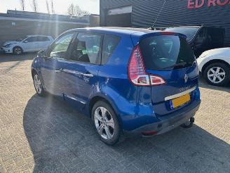 Unfallwagen Renault Scenic 1.4 TCe Bose 131pk 2012/12