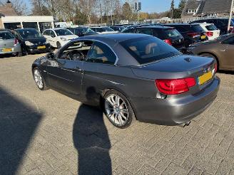 BMW 3-serie 325i High Executive automaat picture 5