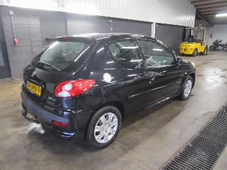 Peugeot 206+ 1.4 XS picture 5