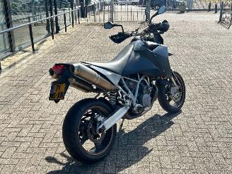 KTM  SM 950 Supermoto picture 3