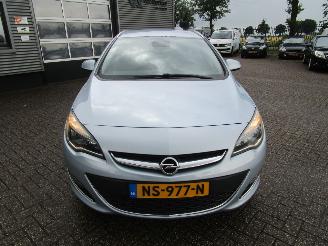 Opel Astra SPORTS TOURER 1.4 Turbo Sports+ picture 8