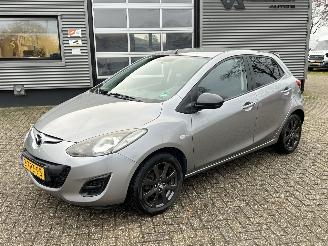 Vaurioauto  passenger cars Mazda 2 1.3 Color Edition 5drs 2014/4