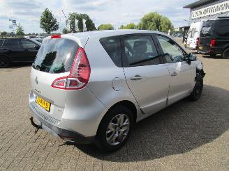 Renault Scenic 1.5 DCI Dynamique picture 5