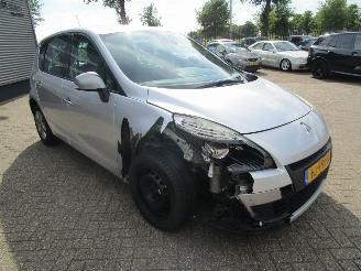 Renault Scenic 1.5 DCI Dynamique picture 7