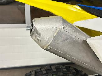 Suzuki RMZ 450  picture 13