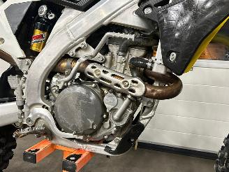 Suzuki RMZ 450  picture 12