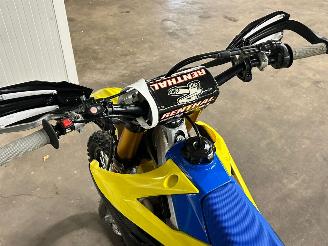 Suzuki RMZ 450  picture 11