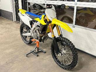 Suzuki RMZ 450  picture 5