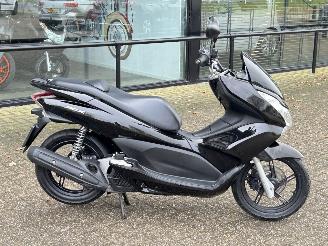 Honda PCX 125  picture 6