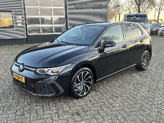 Vaurioauto  passenger cars Volkswagen Golf 1.4 GTE eHybrid 2021/2