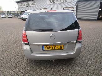 Opel Zafira 1.8 Temptation 7pers. picture 4