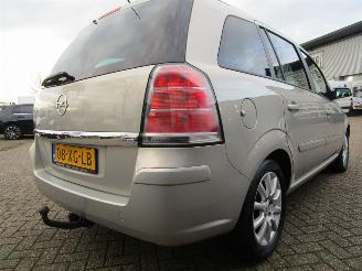 Opel Zafira 1.8 Temptation 7pers. picture 19