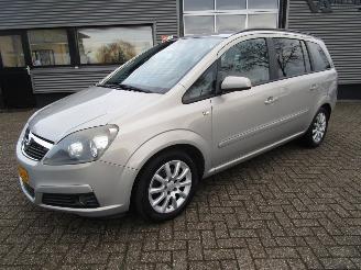 Schadeauto Opel Zafira 1.8 Temptation 7pers. 2007/5