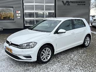 krockskadad bil auto Volkswagen Golf 1.6 TDI Comfortline BTW 2018/7