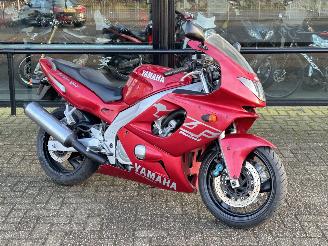 damaged motor cycles Yamaha YZF 600 R Thunder Cat 2000/5