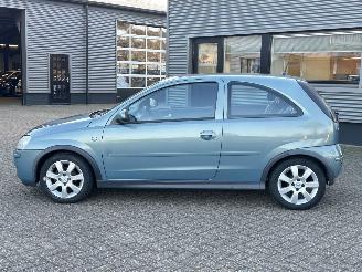 Opel Corsa 1.2 16V Silverline picture 2