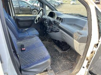 Peugeot Expert 220C 2.0HDI Advantage picture 12