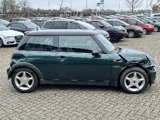 Mini Mini COOPER 1.6 Chili Automaat picture 6