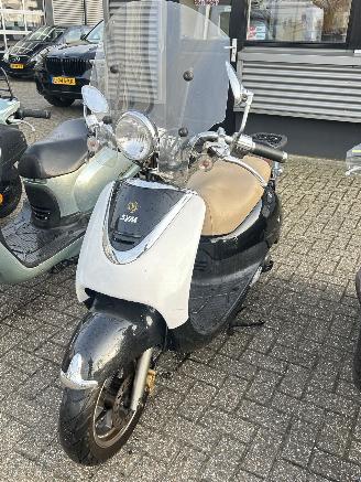 Sym  Partij 6 scooters picture 9