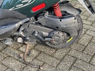 Piaggio  Zip 50 4T picture 10