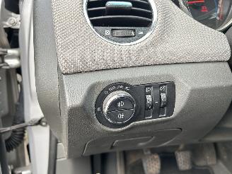 Chevrolet Cruze 1.8 LT picture 18