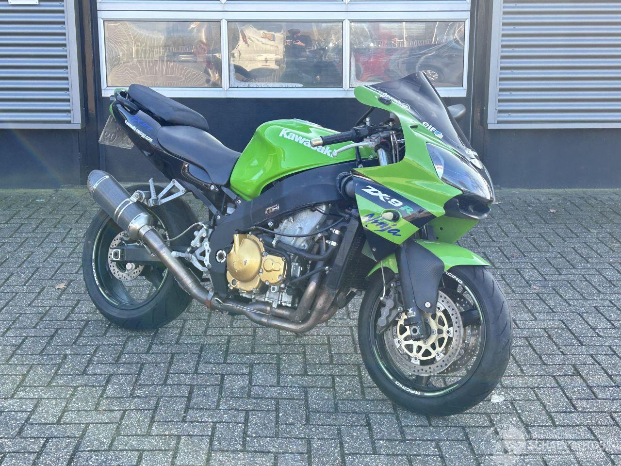 Kawasaki Ninja ZX - 9R 