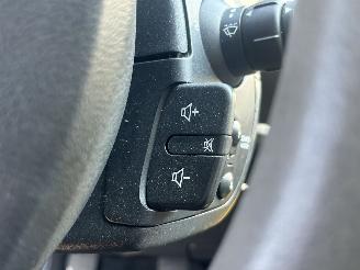 Renault Clio 1.6-16V Privilège picture 18