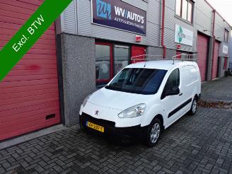 Käytettyjen commercial vehicles Peugeot Partner 122 1.6 e-HDI L2 XR airco inrichting imperiaal 2014/6