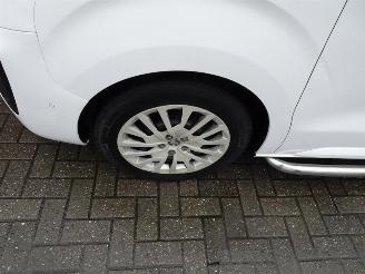 Peugeot Expert 231S 2.0 BlueHDI 120 Premium Pack 144729 km 3 zits picture 18