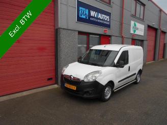 begagnad bil bedrijf Opel Combo 1.3 CDTi L1H1 ecoFLEX airco uitvoering met achterklep 2013/3