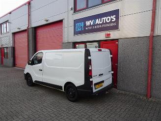 Renault Trafic 1.6 dCi T27 L1H1 Comfort 3 zits airco picture 2