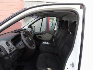 Renault Trafic 1.6 dCi T27 L1H1 Comfort 3 zits airco picture 8