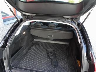 Peugeot 308 SW 1.2 PureTech Blue Lease Premium let op nieuwe motor !!!!!!! picture 16