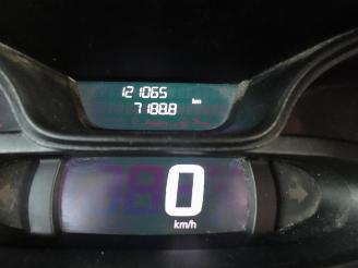 Renault Trafic 1.6 dCi T27 L1H1 Comfort 3 zits airco picture 21