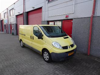 Renault Trafic 2.0 dCi T29 L2H1 airco picture 4