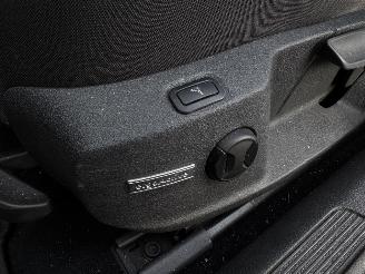 Volkswagen Golf  picture 11