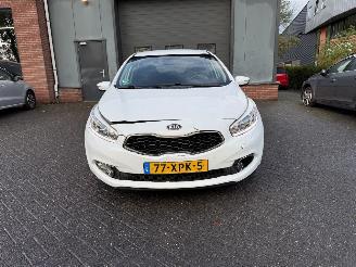 Kia Ceed 1.6 GDI Plus Pack (Hatchback 5-dr.) picture 10
