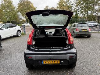 Peugeot 107 1.0-12V Urban Move AIRCO Hatchback 5-dr. picture 11