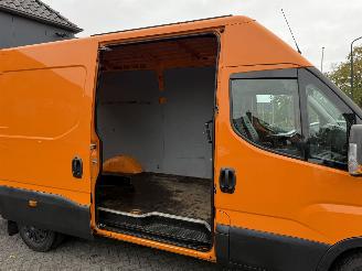 Iveco Daily 35S21V 3.0 352 H2 LUCHTVERING  204PK picture 10