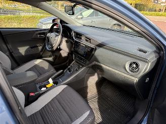 Toyota Auris 1.8 Hybrid Dynamic picture 10