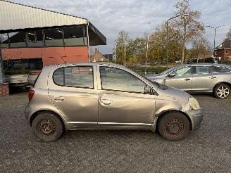 Toyota Yaris 1.3 VVT-i S-Line  AIRCO Hatchback 5-dr. picture 6