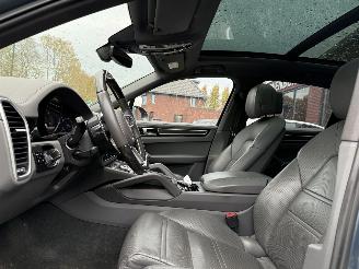 Porsche Cayenne 3.0  PANORAMADAK SUV 5-dr. picture 18