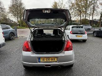 Suzuki Swift 1.3 GLS  AIRCO Hatchback 5-dr. picture 12