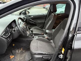 Opel Astra 1.4 Innovation picture 11