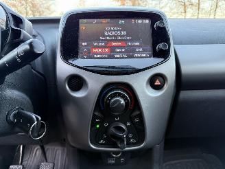 Toyota Aygo 1.0 VVT-i x-play (Hatchback 5-dr.) picture 15