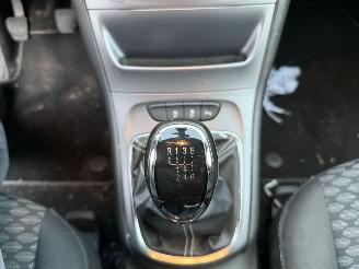 Opel Astra 1.4 Online Edition picture 22